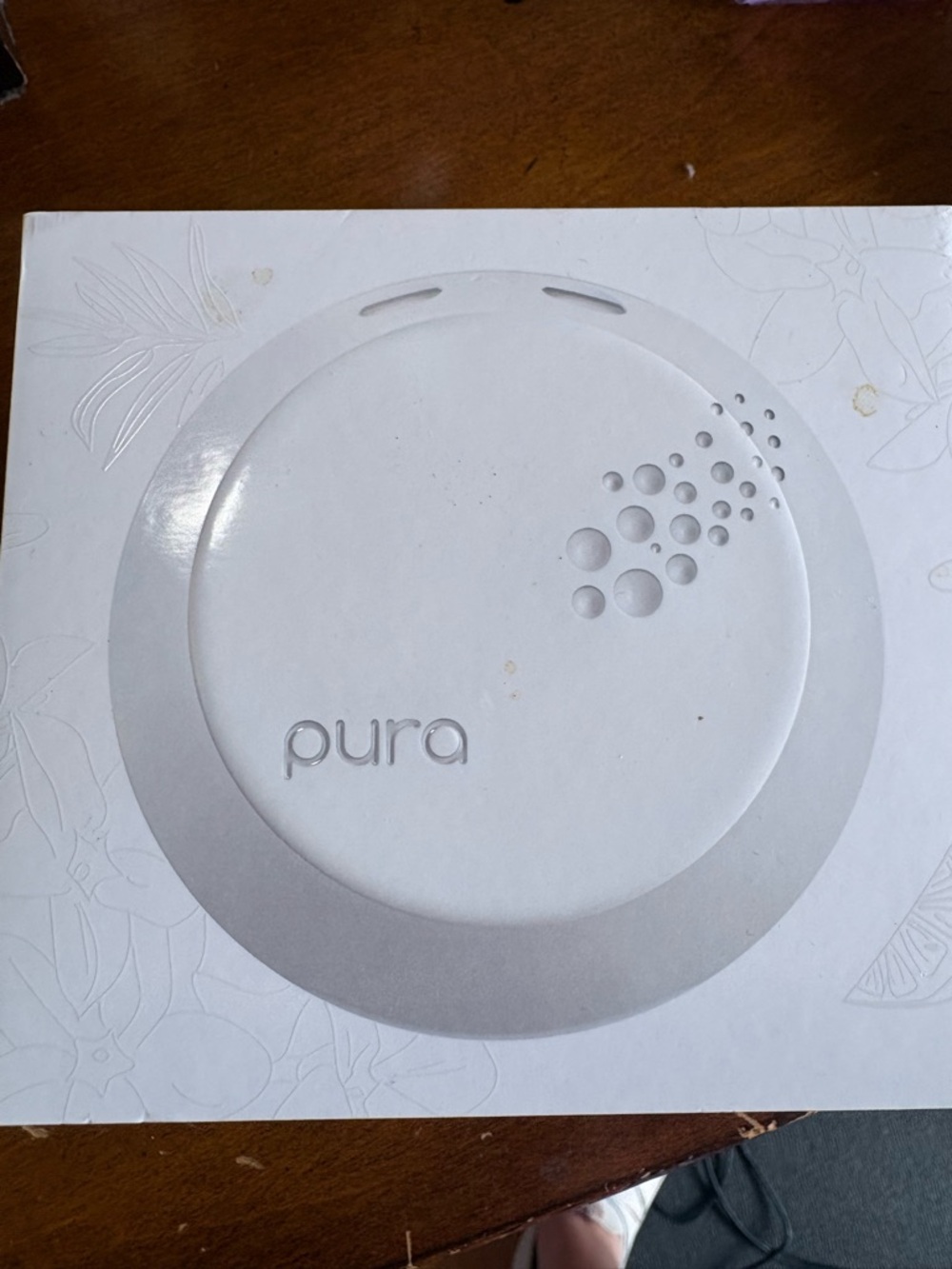 Pura Smart Fragrance Diffuser - White